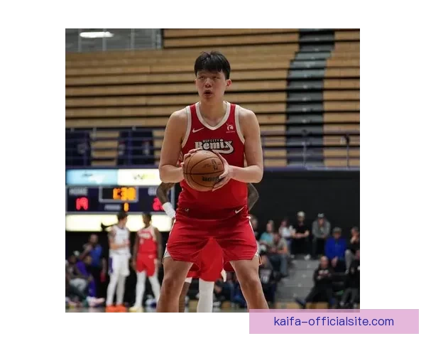 背靠背砍下14分11篮板瀚森持续爆发主帅盛赞其每日进步潜力无限